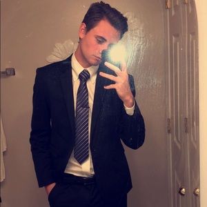 Meet your Posher, Jonathan